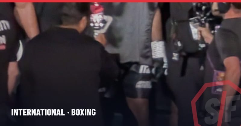 Le boxeur britannique Daniel Dubois lors de son entrée à Wembley